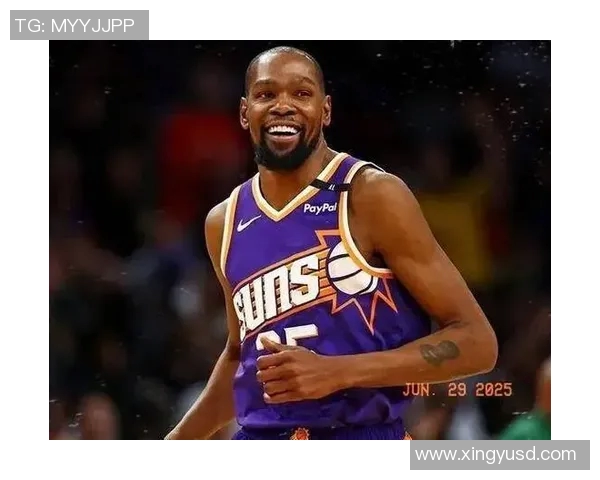 凯文杜兰特的篮球传奇之路与个人成长历程探讨